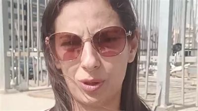 أول ظهور لسيدة وثّقت تهور شباب بقيادة السيارات بمصر الجديدة: زنّقوا عليا وقالولي امسحي الفيديو إحنا بنهزر | بث مباشر