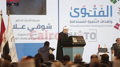 المفتي: دار الإفتاء تندمج مع مشروع الدولة المصرية للتنمية الشاملة والمستدامة اندماجًا كاملًا