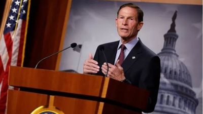 سناتور أمريكي يحذر من نقل السعودية لخبرات عسكرية إلى روسيا