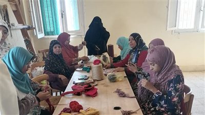 القوى العاملة: استكمال حصر العمالة غير المنتظمة.. ومتابعة برنامج التدريب على المشغولات بالوادي الجديد 