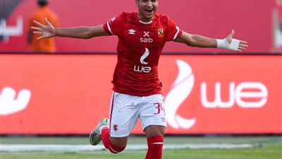 هل يرحل رأفت خليل للدوري القطري؟.. مصدر بـ الأهلي يُجيب 