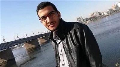 به آثار طلق ناري.. تفاصيل العثور على جثمان طالب بكلية الطب في سوهاج | بث مباشر