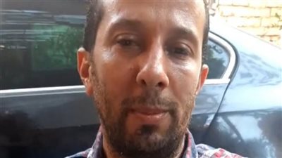 صديق الطبيب المتوفى في حادث أتوبيس بالمنيا: كان راجع من الغردقة عشان يقعد معانا | بث مباشر