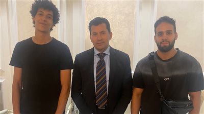 وزير الشباب يدعم صناع وأبطال فيلم خمس جولات |صور