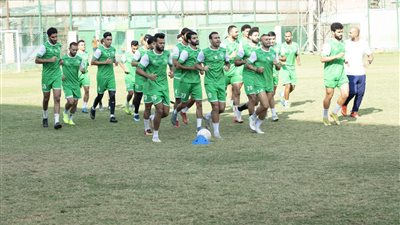  قائمة فريق إيسترن كومباني لمواجهة الإنتاج الحربي