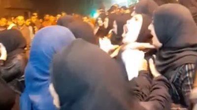 شهيد لقمة العيش.. صراخ وبكاء أسرة بائع الحلويات المقتول في مطروح | بث مباشر