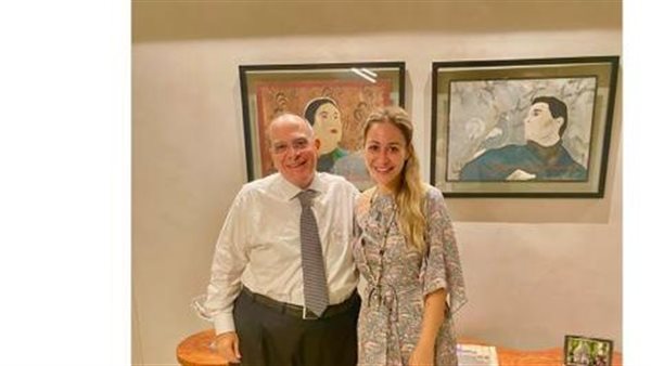 منة شلبي والمنتج