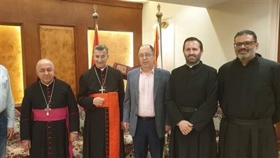 البطريرك الماروني يزور كنيسة مار مارون بمصر الجديدة 