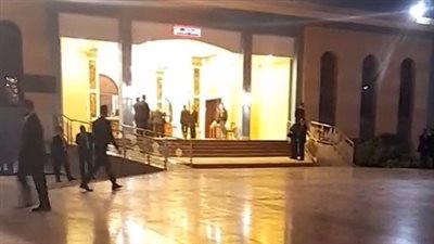 بدء عزاء والدة الدكتور محمود المتيني رئيس جامعة عين شمس بمسجد المشير طنطاوي | بث مباشر 