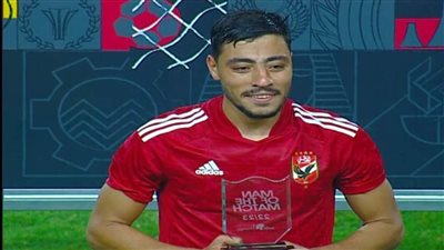 أكرم توفيق: الأهلي فاز بجدارة على الزمالك.. والقادم أفضل