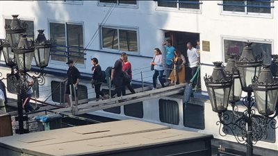 إخلاء باخرة سياحية أثناء السيطرة على حريق في أسوان