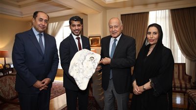 سفيرة الثقافة العربية بالألكسو وأبو الغيط يناقشان أهم إنجازات السفارة الثقافية | صور