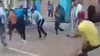 انتظره خارج المدرسة.. إصابة طالب إعدادي بنزيف في البطن وكدمات على يد زميله بالدقهلية