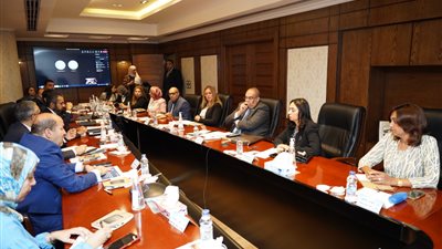 اللجنة الوطنية للمشروعات الخضراء تعقد الجلسة الختامية لاختيار الأعمال الفائزة