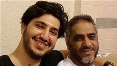 نجل فضل شاكر عن موعد قرار والده بتسليم نفسه للسلطات اللبنانية: هيتم في الوقت المناسب