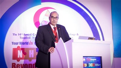 الصحة: عقد دورات تدريبية وجلسات تناظرية بين الأطباء المتخصصين بمختلف دول العالم