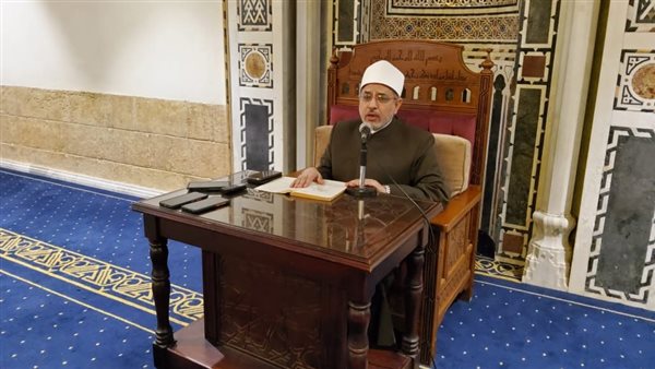 الدكتور سلامة داود