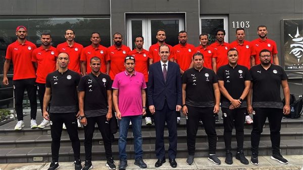 بعثة منتخب الكرة