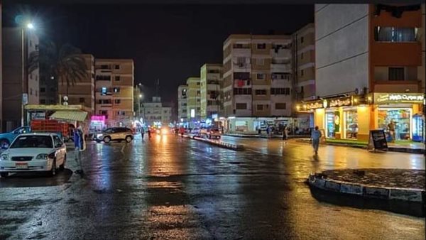 سقوط أمطار متوسطة