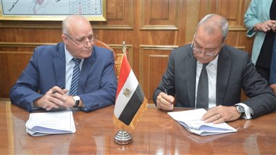 بروتوكول تعاون بين محافظة القليوبية وشركة (MOT) التابعة للسكة الحديد لإقامة عدد من المشروعات