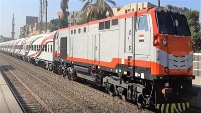 مصرع طفلة وإصابة مسن بـ حادثي اصطدام قطار متفرقين بأسوان