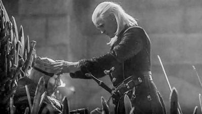 منها كاريزما الأمير دايمون.. تعرف على عوامل نجاح مسلسل House of the Dragon