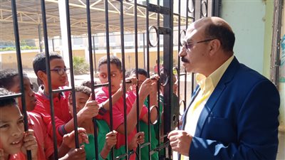 استبعاد مدير مجمع مدارس محمد مكاوي يعقوب بأسوان بسبب الإهمال