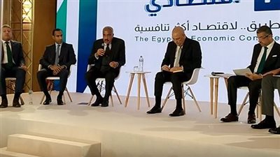 عمرو أديب: الدولة حصّلت من هشام طلعت مصطفى 60 مليار جنيه.. وهو نموذج ناجح للعلاقة بين الحكومة والقطاع الخاص