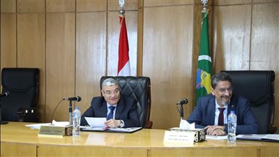 محافظ المنيا: فتح وتشغيل 1010 فصول تعليم کبار لخدمة 16386 سيدة وفتاة