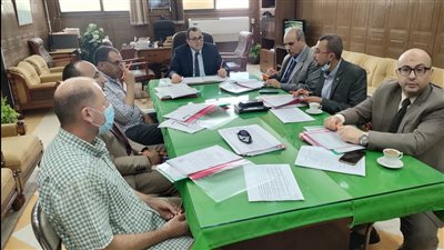 لجنة القيادات بشمال سيناء تلتقي المتقدمين للوظائف بصحة العريش ومستشفى الشيخ زويد