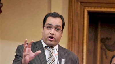 بعد الإفراج عنه بقرار جمهوري.. من هو زياد العليمي؟