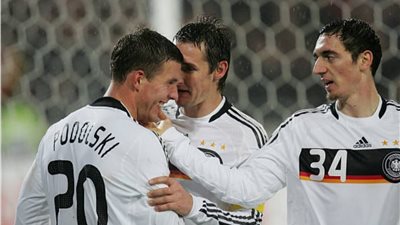 أساطير المونديال | روبيرتو هيلبيرت: هناك فرق كبير بين جيل ألمانيا الحالي والسابق.. ومحمد صلاح من أفضل لاعبي العالم 