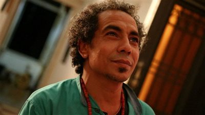 صبري فواز وفيروز كراوية ينعيان الشاعر ممدوح فوزي