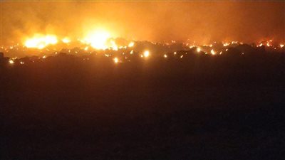 الحماية المدنية تواصل جهودها لإخماد حريق في 5 آلاف طن بصل بالبحيرة