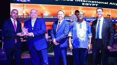 مطارا الغردقة وسوهاج يحصدان جوائز التميز من المجلس الدولي للمطارات 