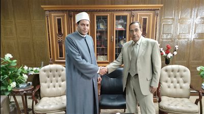 محافظ شمال سيناء يستقبل مدير مديرية الأوقاف الجديد