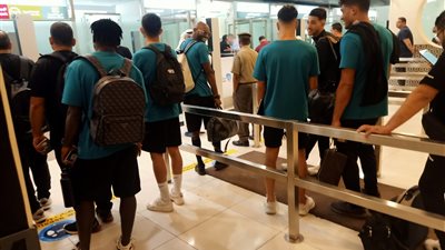 الزمالك يصل الإمارات استعدادا لمواجهة الأهلي