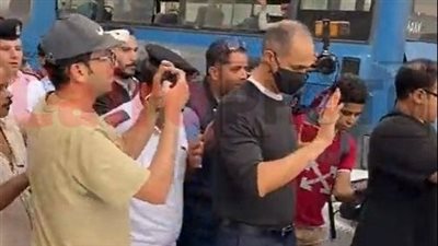 بحضور جمال مبارك وتامر عبد المنعم.. تشييع جثمان فريد الديب من مسجد السيدة زينب | بث مباشر 