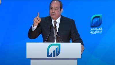 السيسي موجهًا الشكر لوزير الدفاع والقوات المسلحة: كل موضوع عاوز أخلصه بقوله يا محمد بيعمله