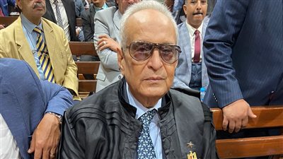 وصول المحامي بهاء أبو شقة لمحكمة شمال القاهرة للدفاع عن المتهمين في قضية الكفن