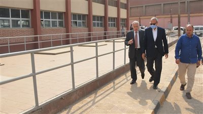 محافظ القليوبية يتابع أزمة عطل محولات الكهرباء.. ويوجه بسرعة التعامل للانتهاء من عملية الإصلاح