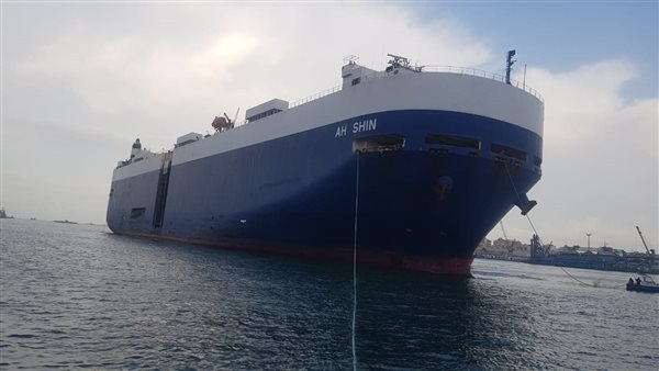 ميناء غرب بورسعيد