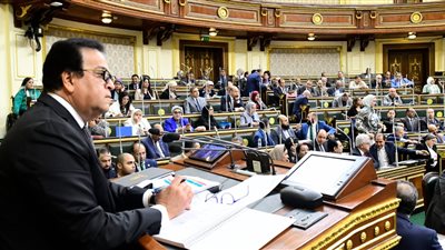 خالد عبد الغفار: وزارة الصحة ليست للمرضى.. ودورها الوقاية والحماية