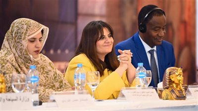 وزيرة الهجرة خلال فعاليات اليوبيل الفضي: نحتاج تضافر الجهود لتخطي الأزمة الاقتصادية العالمية وتحقيق الاستقرار