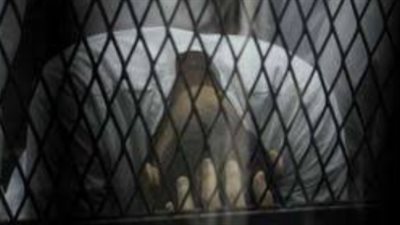 خنقها حتى الموت.. المؤبد لـ عامل بتهمة قتل شقيقته داخل منزلها بسوهاج