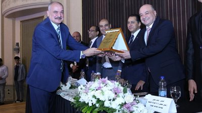 مرور 100 عام.. ضباط المراقبة الجوية يكرمون المتميزين في احتفالية النادي