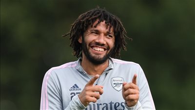 بعد تعافيه من إصابته.. النني يواصل المشاركة في تدريبات آرسنال الجماعية