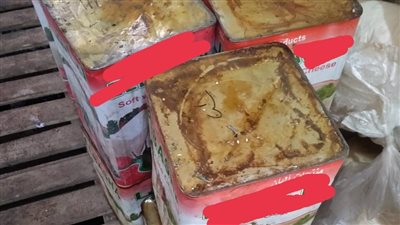 ضبط 6 أطنان مواد غذائية و9 آلاف قطعة شيكولاتة منتهية الصلاحية بالغربية