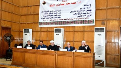 وزير الأوقاف: الوطن ليس مجرد أرض نسكنها بل كيان يسكننا ونسكنه