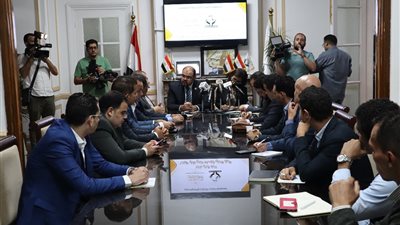  تنسيقية شباب الأحزاب تناقش قضايا التمويل الأجنبي للمجتمع المدني وتجديد قانون الوقف